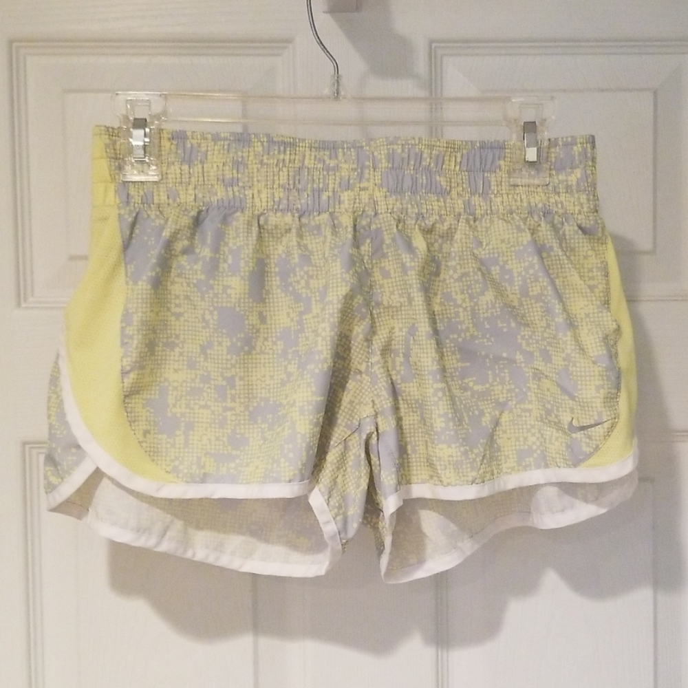 Nike jogging shorts